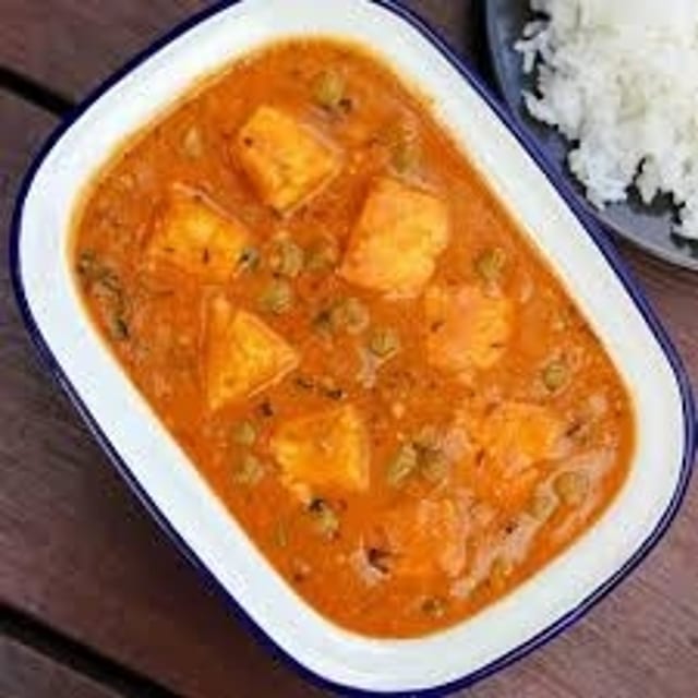 Matar Paneer.