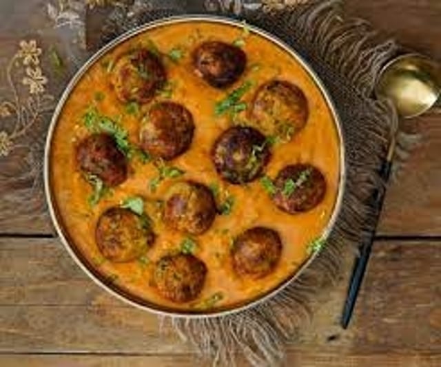 Malai Kofta Tray.